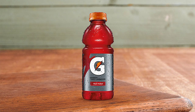 Bottle Gatorade fruit punch